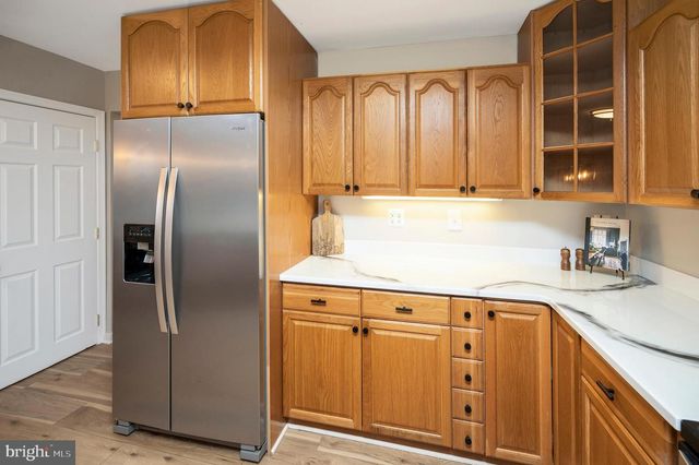 522 WHITE OAK RD, Fredericksburg, VA 22405