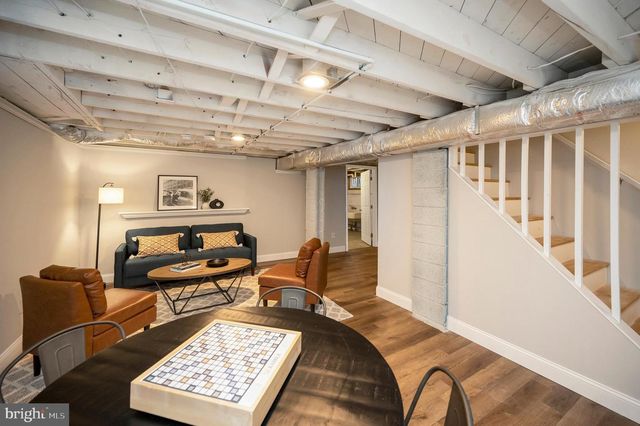 522 WHITE OAK RD, Fredericksburg, VA 22405