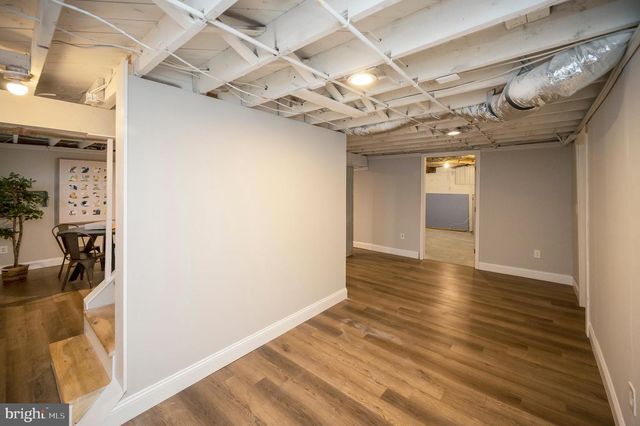 522 WHITE OAK RD, Fredericksburg, VA 22405