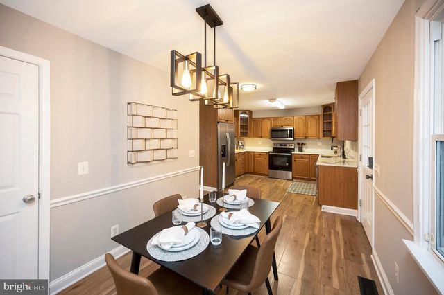 522 WHITE OAK RD, Fredericksburg, VA 22405