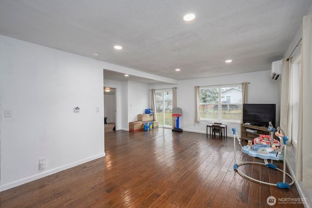 606 Spruce Street, Coulee Dam, WA 99116