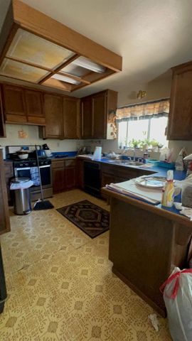 2990 Royce Dr, Rescue, CA 95672