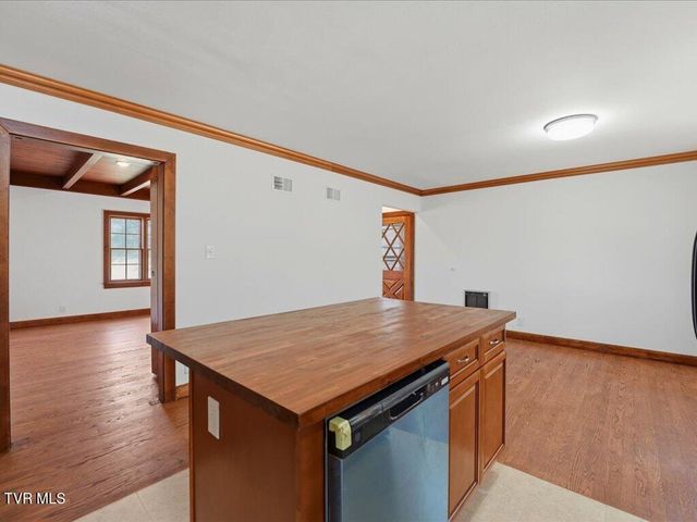 541 Big Springs Drive, Mosheim, TN 37818