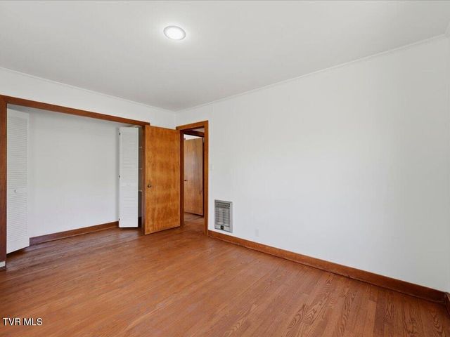 541 Big Springs Drive, Mosheim, TN 37818