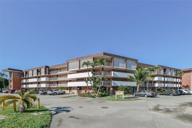 2951 NW 46th Avenue 310, Lauderdale Lakes, FL 33313