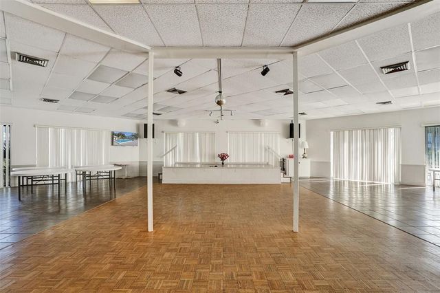 2951 NW 46th Avenue 310, Lauderdale Lakes, FL 33313