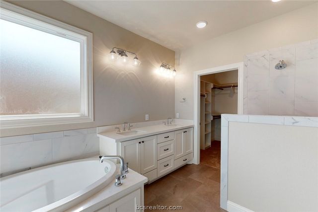 3908 Eskew Drive, College Station, TX 77845