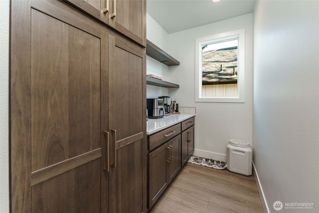 800 E 37th Street, Vancouver, WA 98663