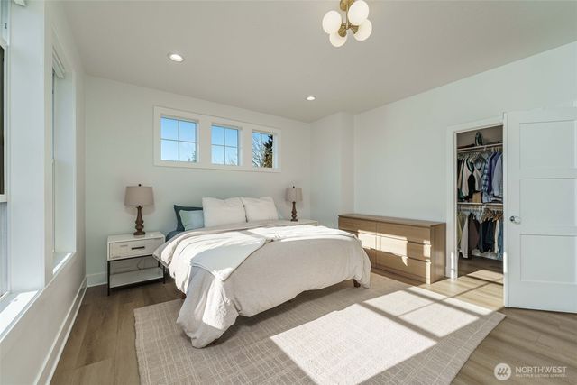 800 E 37th Street, Vancouver, WA 98663