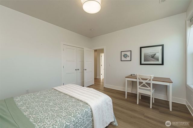 800 E 37th Street, Vancouver, WA 98663