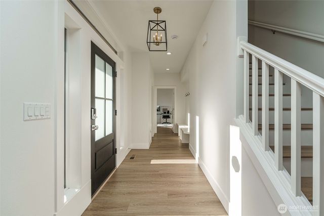 800 E 37th Street, Vancouver, WA 98663