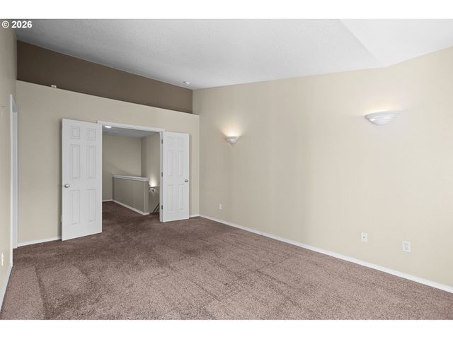 10400 Ne 82ND Ave 15, Vancouver, WA 98662