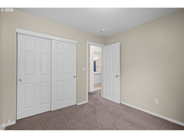 10400 Ne 82ND Ave 15, Vancouver, WA 98662