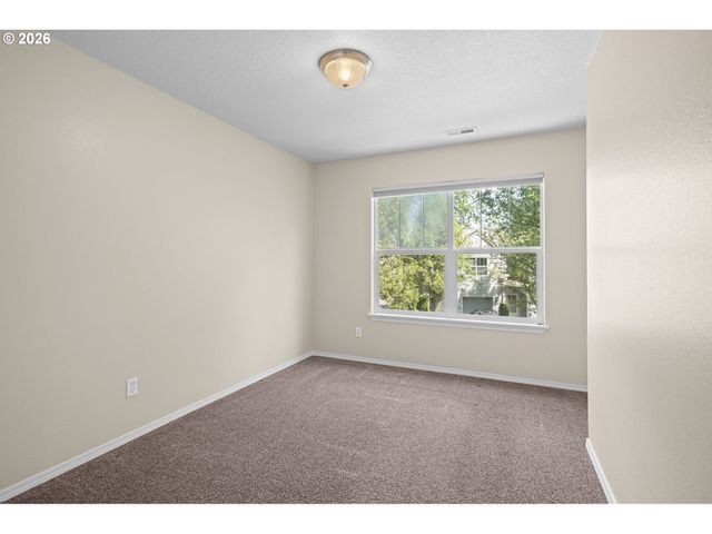 10400 Ne 82ND Ave 15, Vancouver, WA 98662