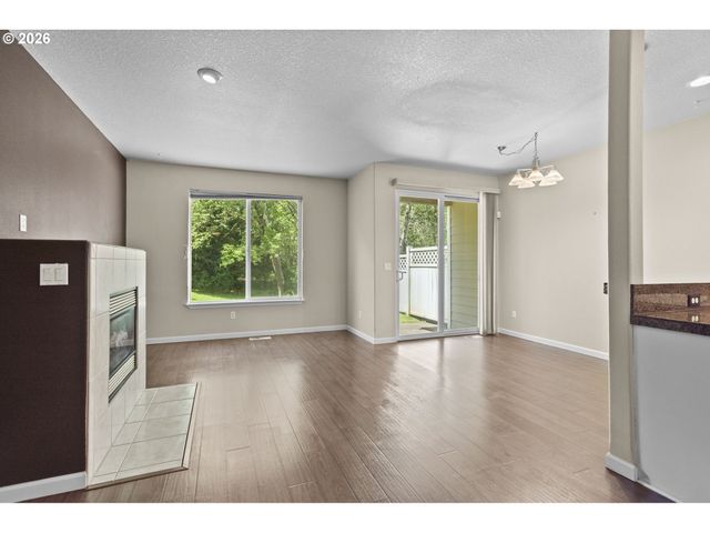 10400 Ne 82ND Ave 15, Vancouver, WA 98662