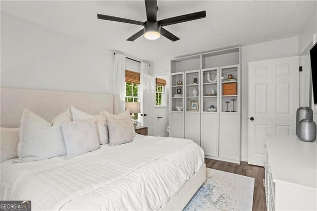 2370 Holly Springs Road NE, Marietta, GA 30062