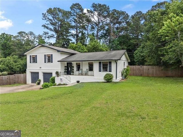 2370 Holly Springs Road NE, Marietta, GA 30062