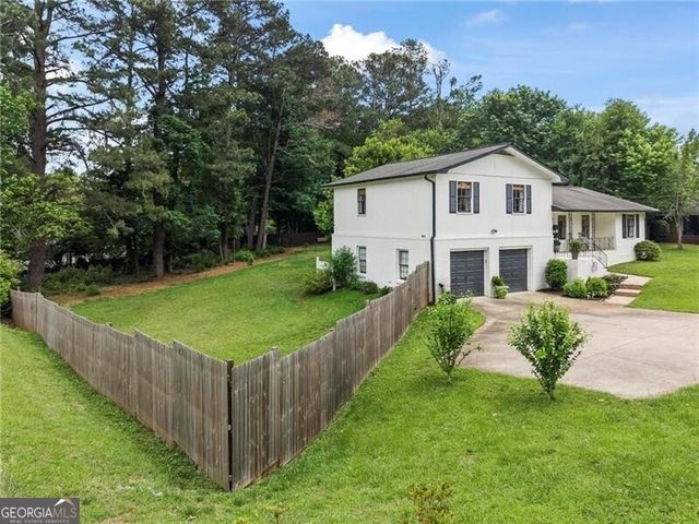 2370 Holly Springs Road NE, Marietta, GA 30062
