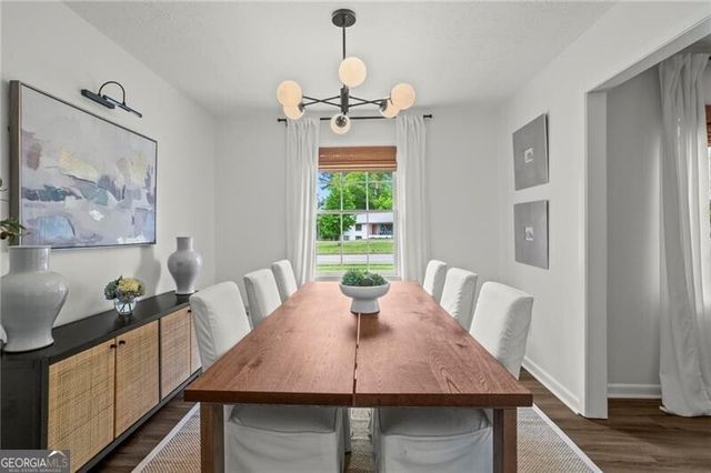 2370 Holly Springs Road NE, Marietta, GA 30062