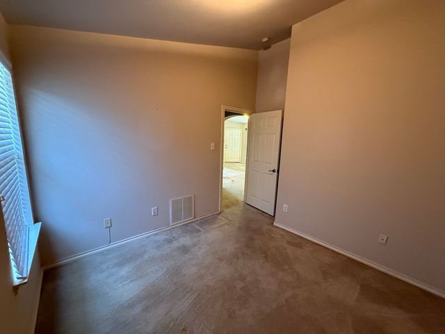 6437 Regina Drive, Fort Worth, TX 76131