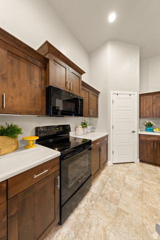 1004 E 3800 S, Washington, UT 84780