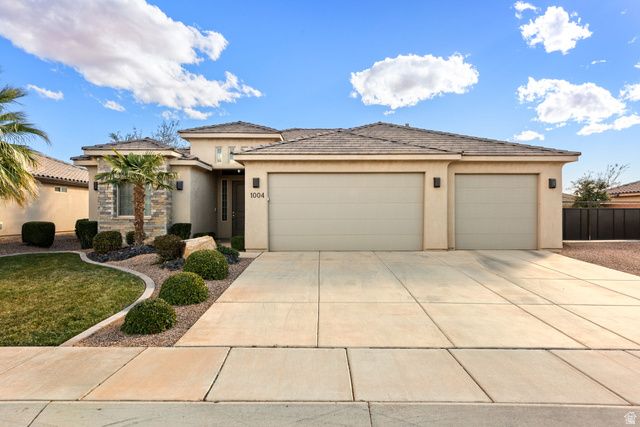 1004 E 3800 S, Washington, UT 84780