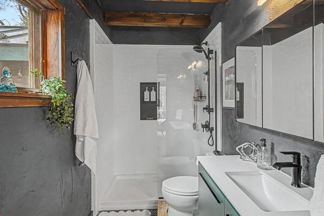 2212 Symonds Mill Road, Elmore, VT 05657