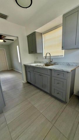 1770 NW 25th Terrace, Fort Lauderdale, FL 33311