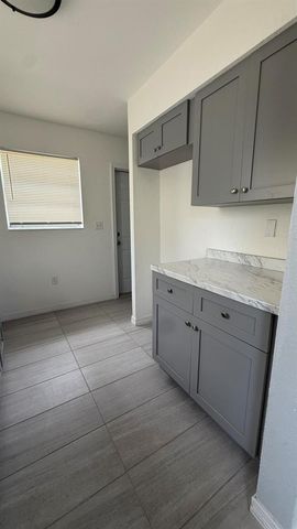 1770 NW 25th Terrace, Fort Lauderdale, FL 33311
