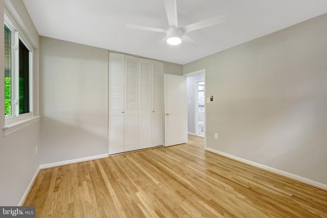 5122 POMMEROY DR, Fairfax, VA 22032