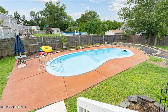 163 Lloyd Road, Aberdeen, NJ 07747