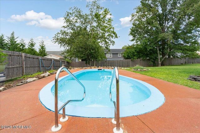 163 Lloyd Road, Aberdeen, NJ 07747