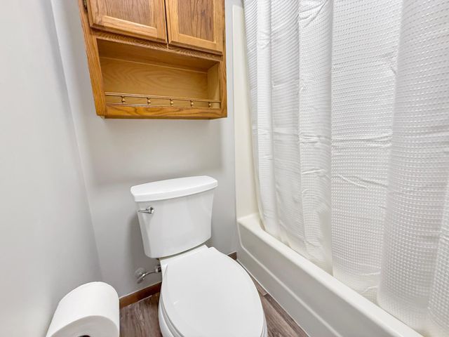 7624 157th Street W 104, Apple Valley, MN 55124