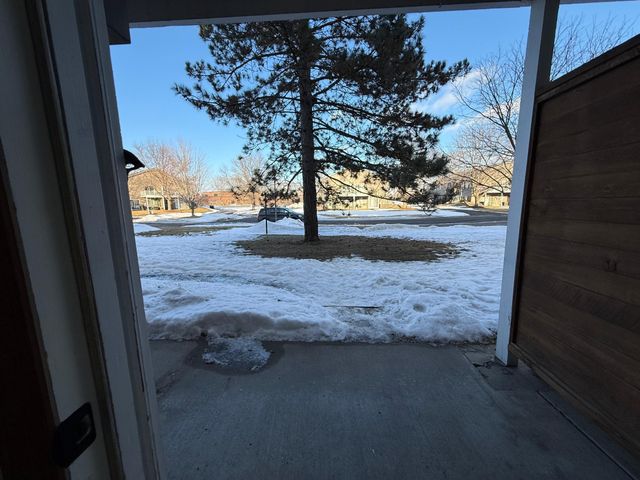 7624 157th Street W 104, Apple Valley, MN 55124