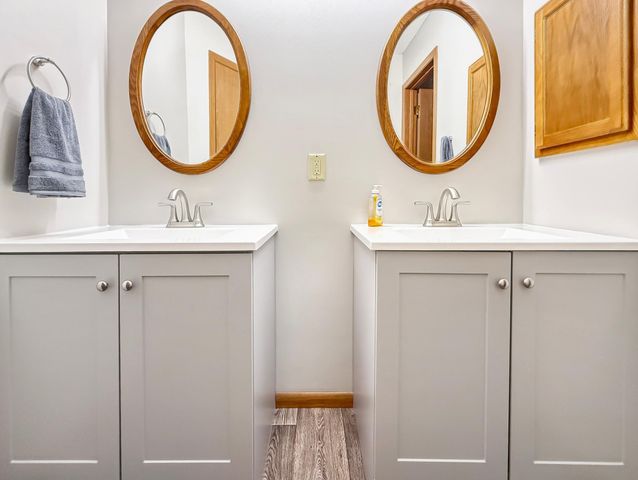 7624 157th Street W 104, Apple Valley, MN 55124