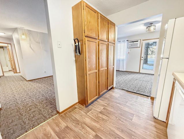 7624 157th Street W 104, Apple Valley, MN 55124