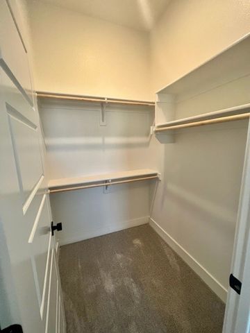 6207 SW Luna Lane, Bentonville, AR 72713