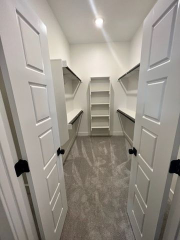 6207 SW Luna Lane, Bentonville, AR 72713