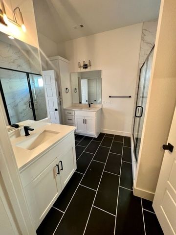 6207 SW Luna Lane, Bentonville, AR 72713