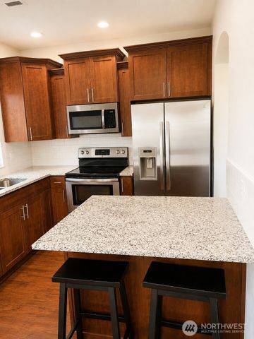 18502 104th Street Ct E, Bonney Lake, WA 98391