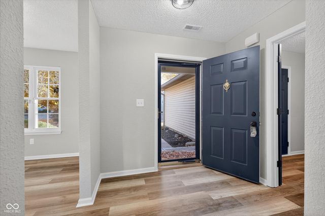 12126 Blue Springs Lane, Fishers, IN 46037