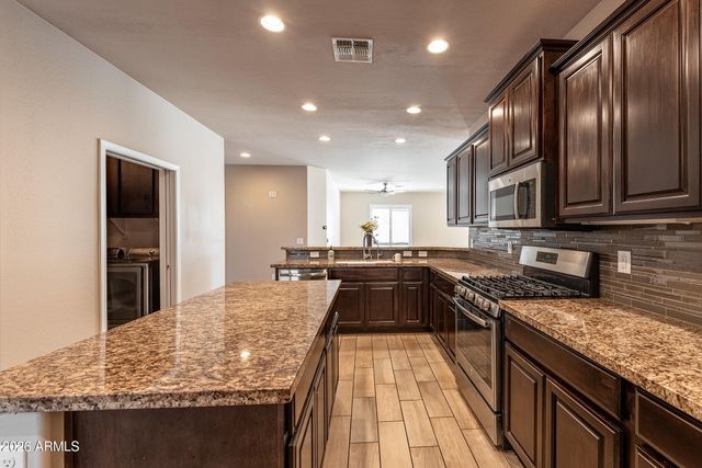 4421 E SAINT JOHN Road, Phoenix, AZ 85032