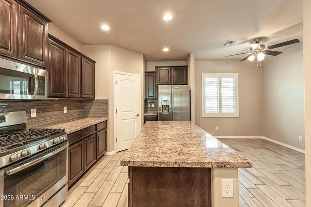 4421 E SAINT JOHN Road, Phoenix, AZ 85032