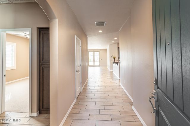 4421 E SAINT JOHN Road, Phoenix, AZ 85032