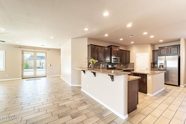 4421 E SAINT JOHN Road, Phoenix, AZ 85032