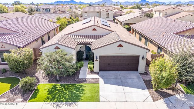 4421 E SAINT JOHN Road, Phoenix, AZ 85032