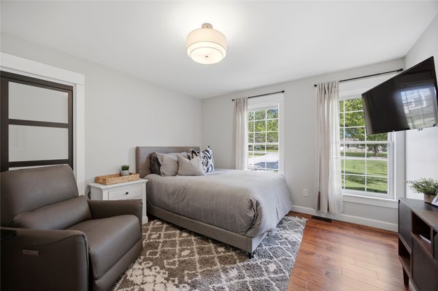 33205 Fox Creek Drive, Waukee, IA 50263