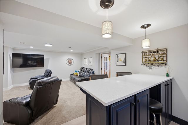 33205 Fox Creek Drive, Waukee, IA 50263