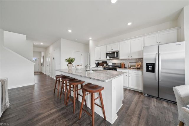 302 Mizzen WAY, Elizabeth City, NC 27909