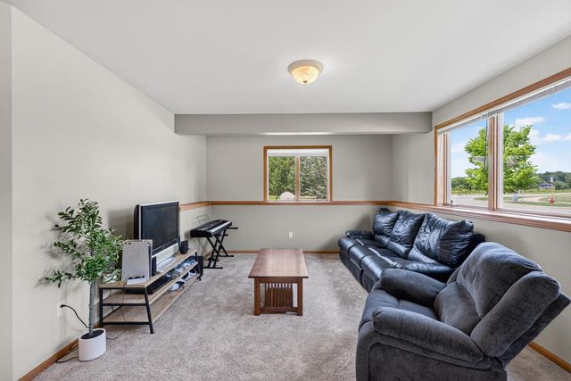 2102 Talc Trail, Madison, WI 53719
